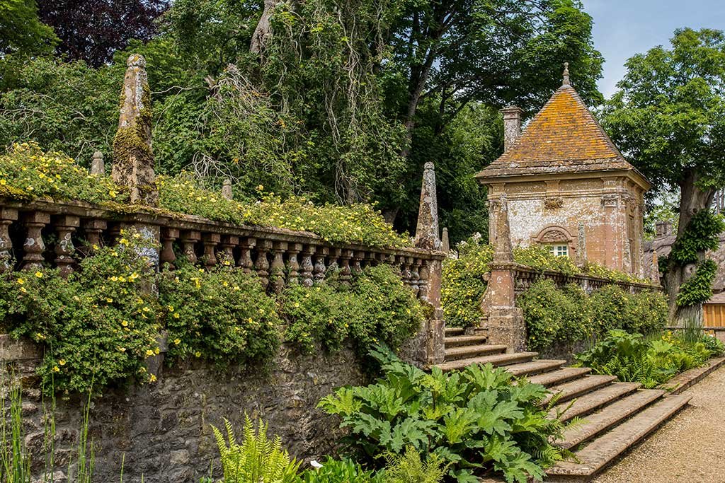 Walled Gardens