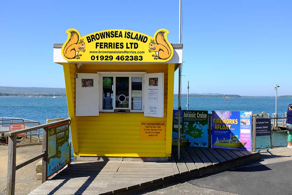 Boat Trips from Sandbanks to Brownsea Island & Poole Quay