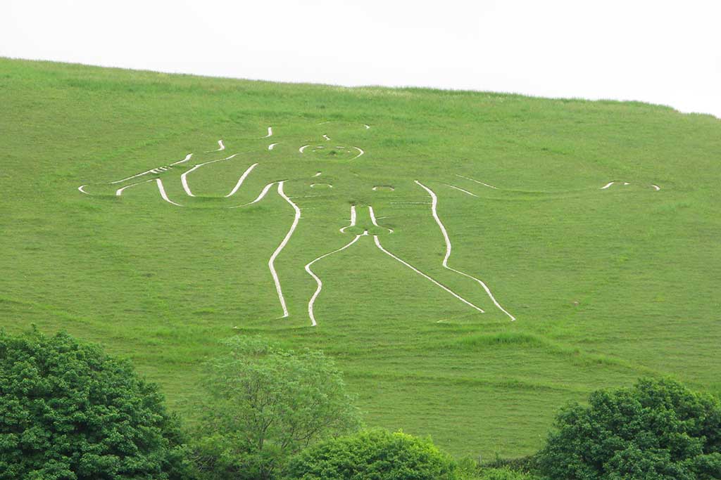 Cerne Abbas Visit the village & the Cerne Abbas Giant Dorset Guide